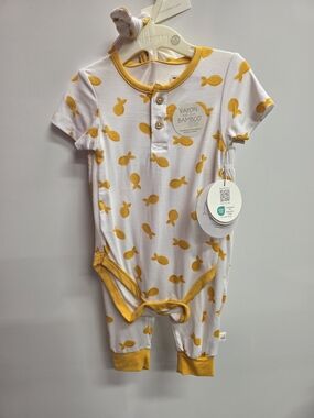 Goldfish Print Bamboo Baby 3 Piece Set With Matching Hat